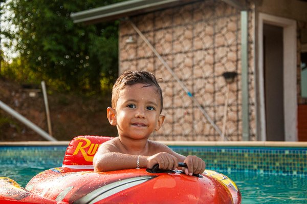 10 astuces pour choisir une piscine à balle sécurisée pour bébés