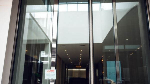 Les signaux d'alerte : Quand consulter un expert bâtiment ?